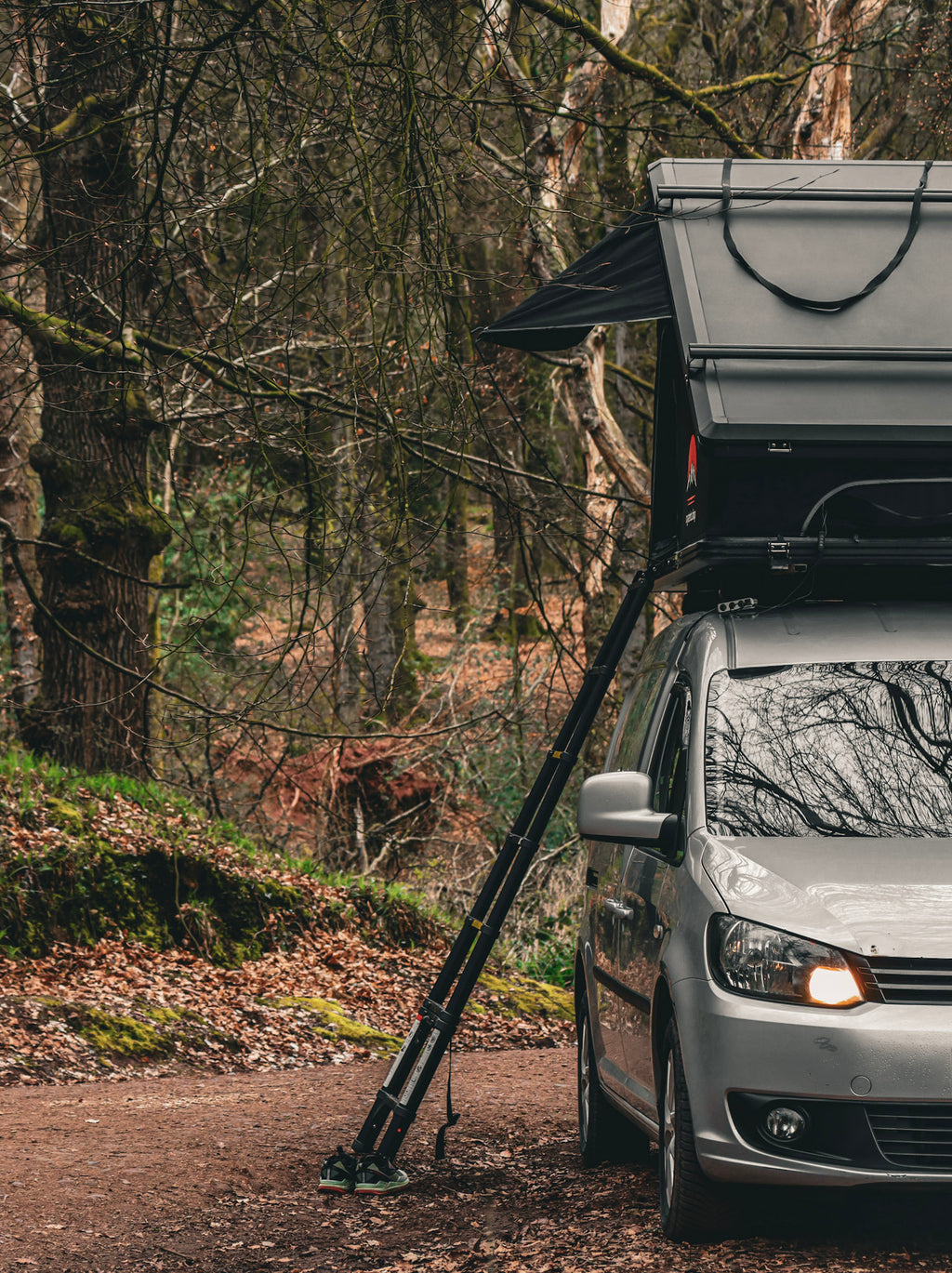 RoyaTents Cargo Rooftop Tent – Aluminium Triangle with X Hinge