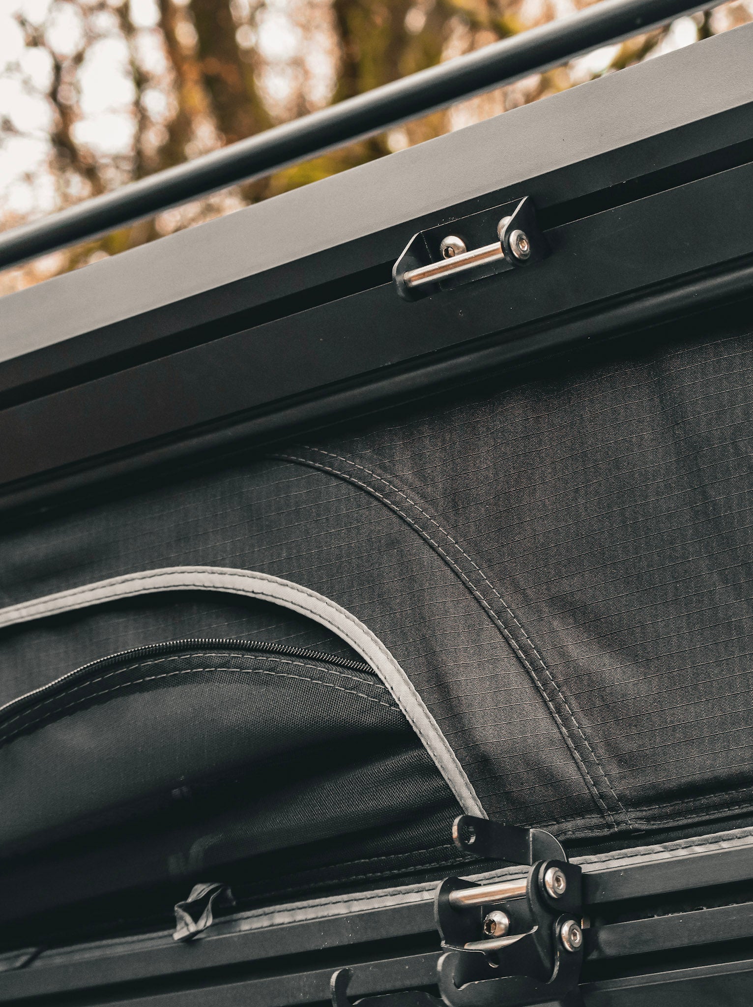 RoyaTents Cargo Rooftop Tent – Aluminium Triangle with X Hinge