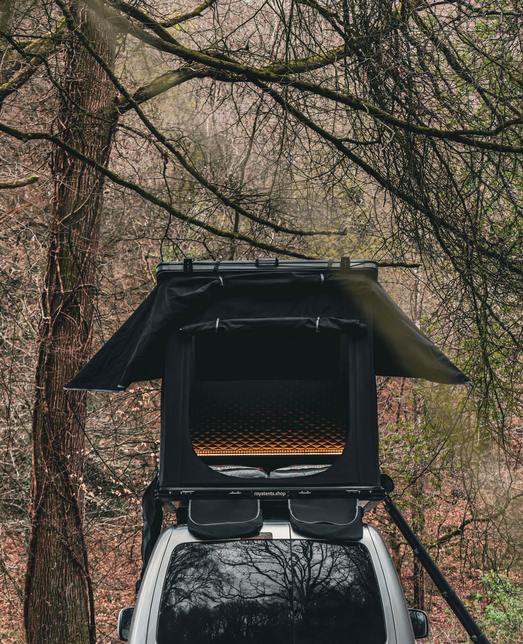 RoyaTents Cargo Rooftop Tent – Aluminium Triangle with X Hinge