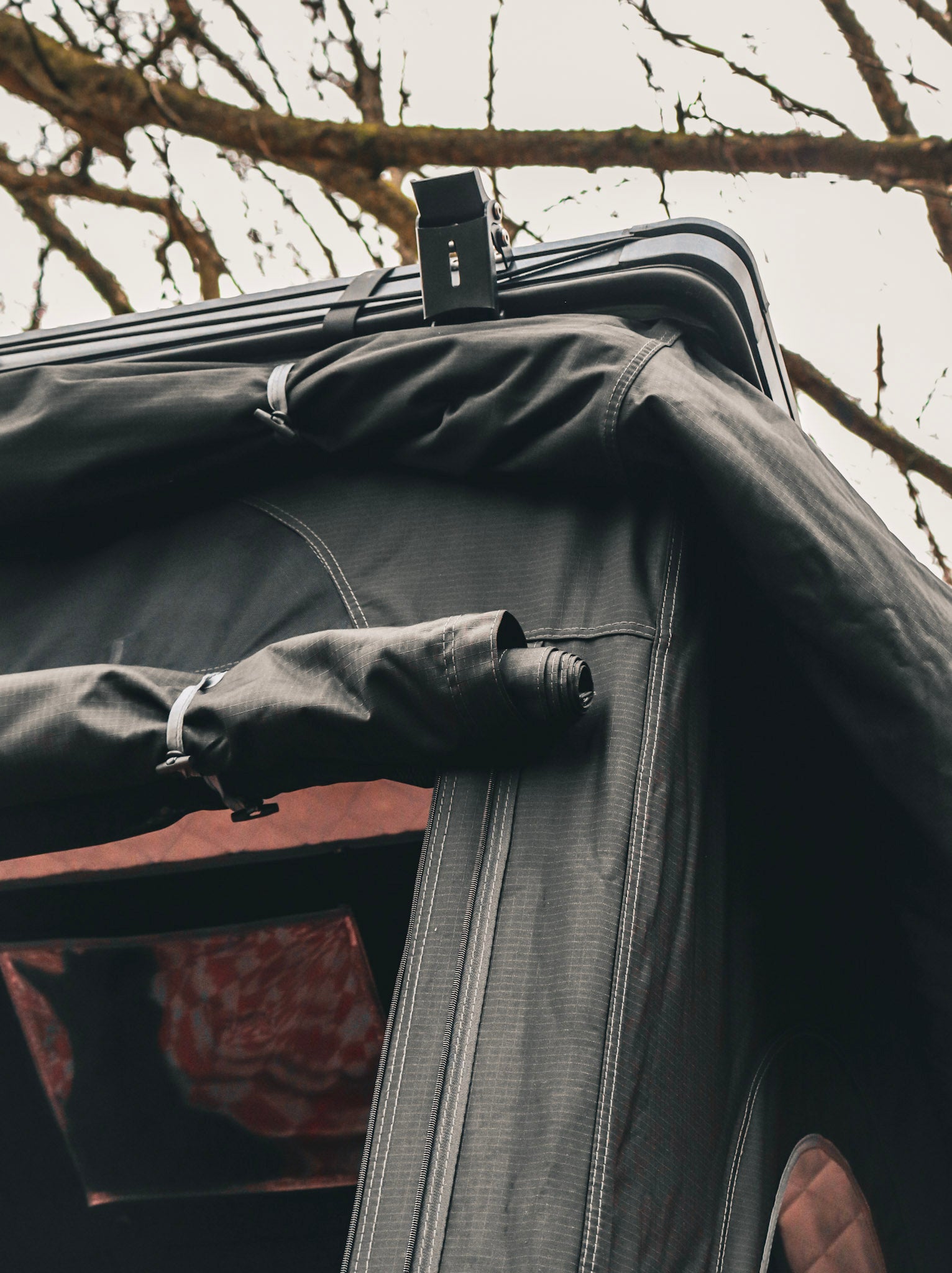 RoyaTents Cargo Rooftop Tent – Aluminium Triangle with X Hinge
