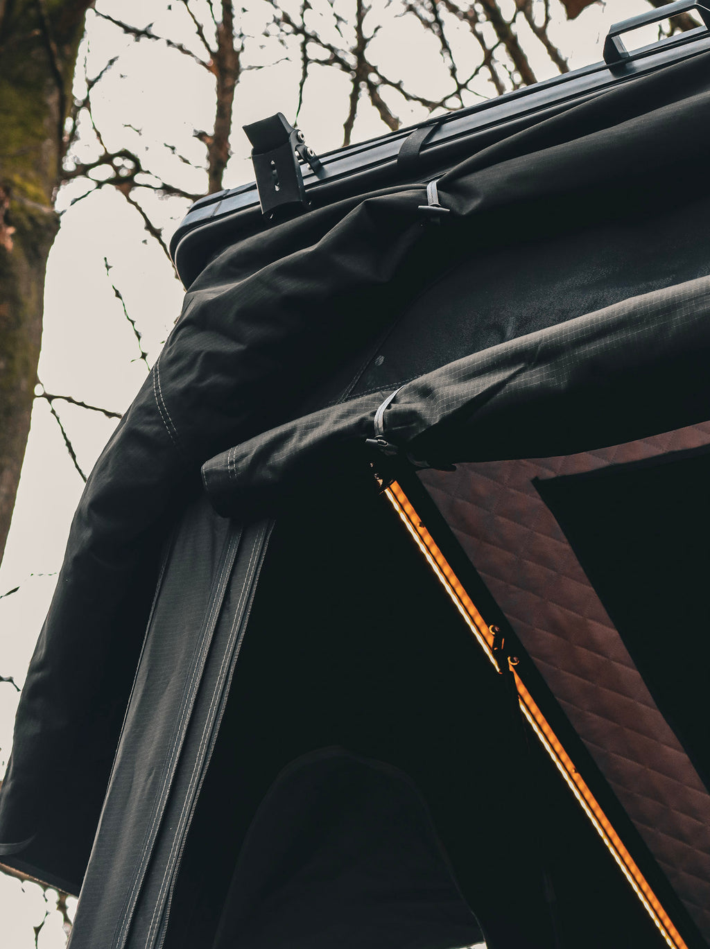 RoyaTents Cargo Rooftop Tent – Aluminium Triangle with X Hinge