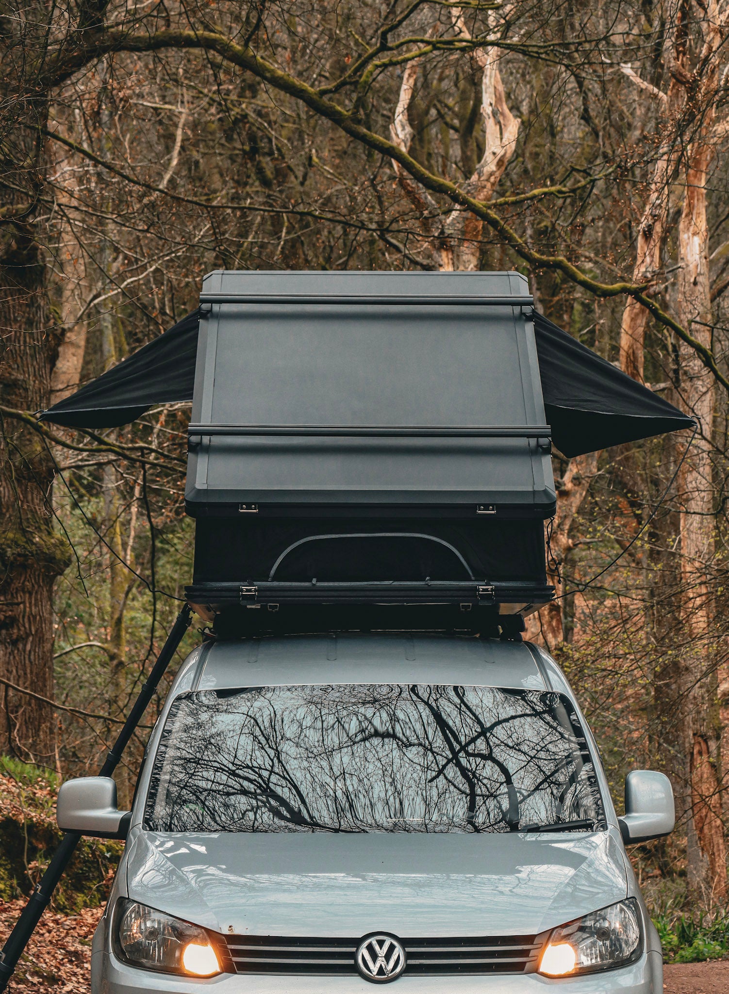RoyaTents Cargo Rooftop Tent – Aluminium Triangle with X Hinge